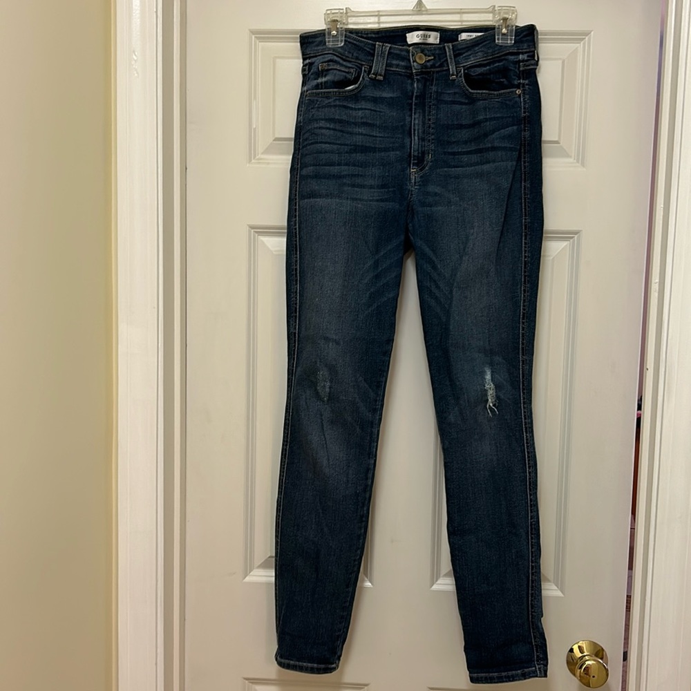 NWOT Guess 1981 Skinny Jeans- Size 30